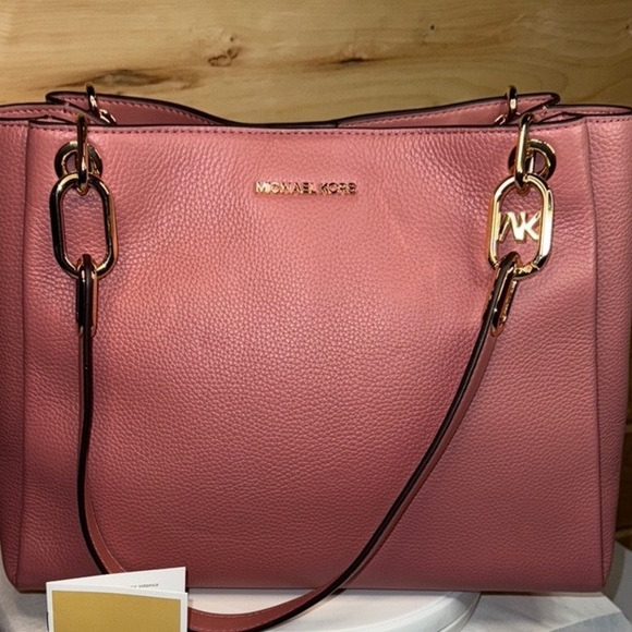 Michael Kors Trisha Large Shoulder Bag Rose NWT - Picture 1 of 14